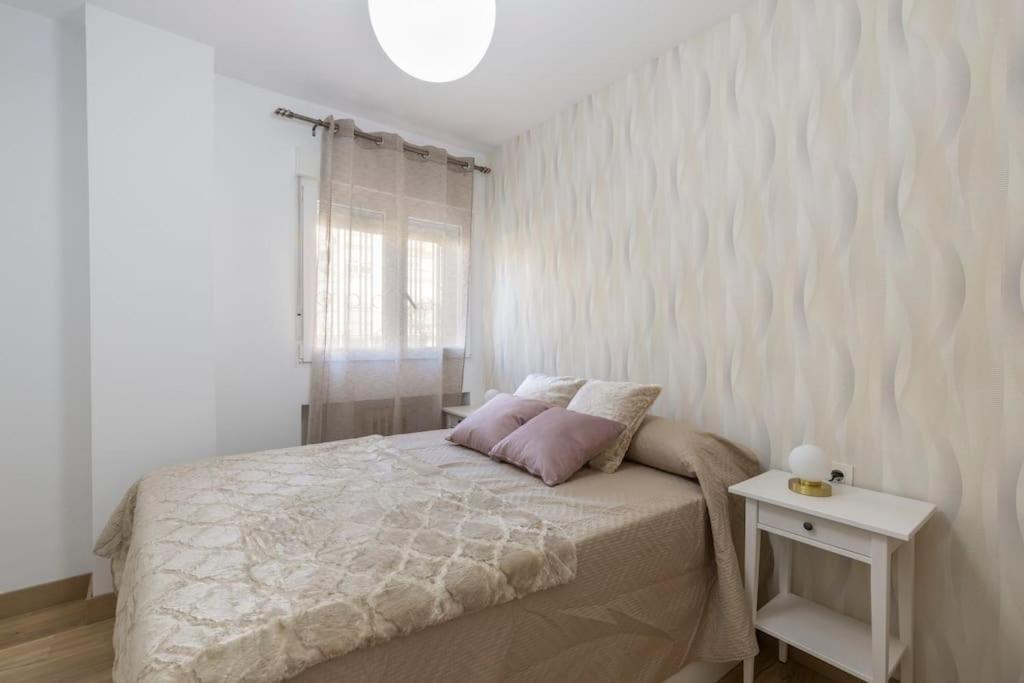 Neptuno Deluxe Apartment Granada Exterior foto